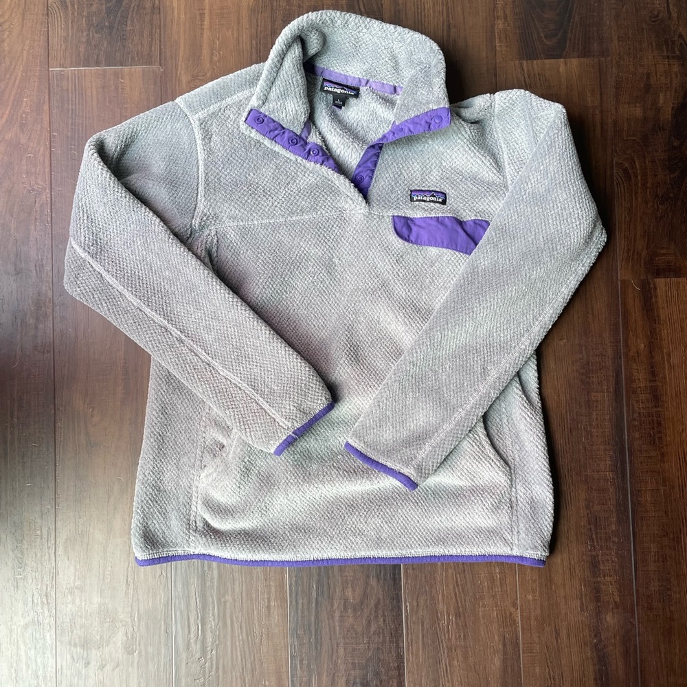 Vintage Patagonia Grey Half-Button Fleece Jacket Size: Large